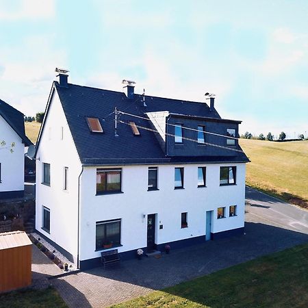 Beautiful Holiday Home Ideal For Hikers Kleinlangenfeld Exterior foto